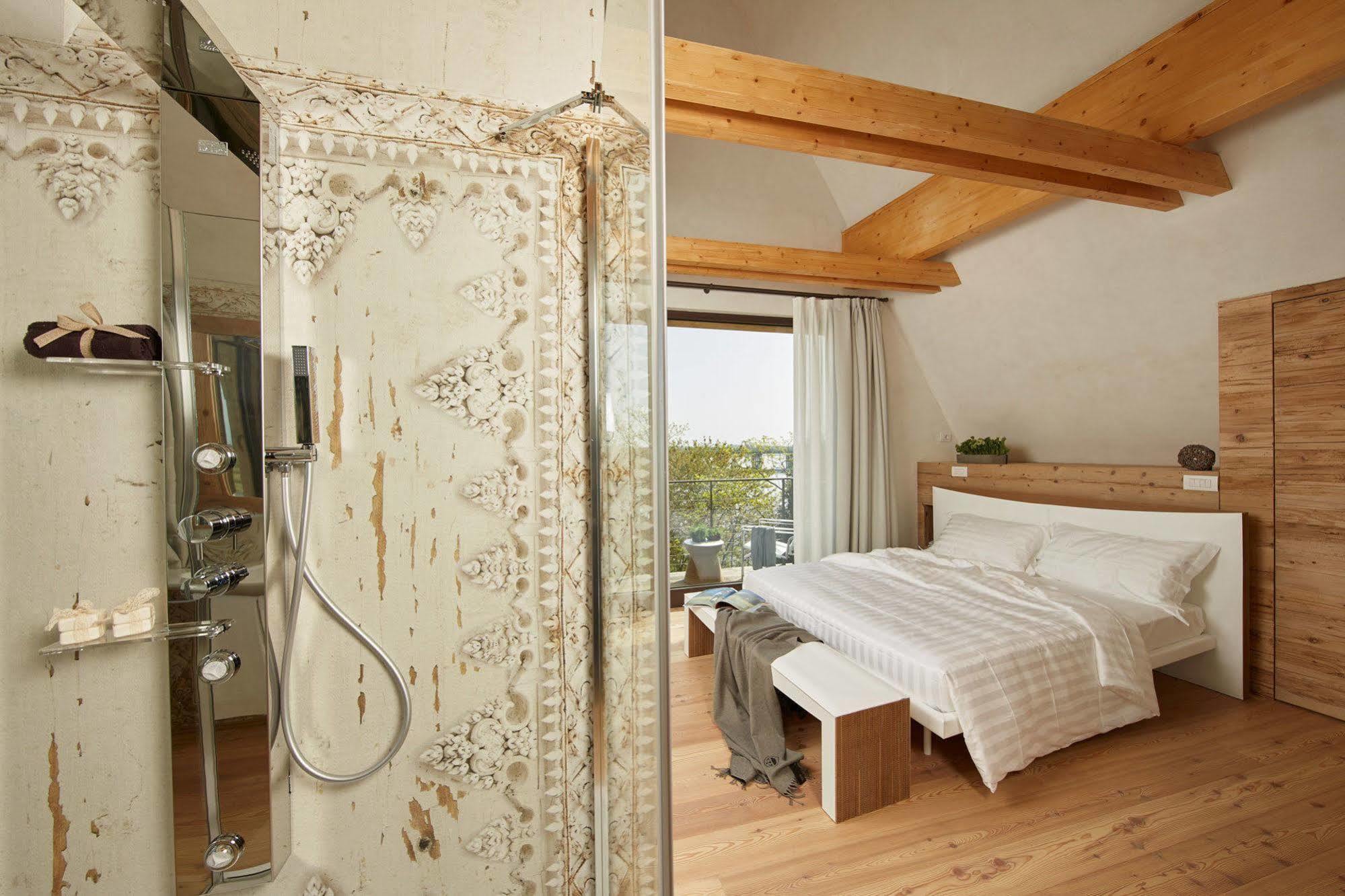 Boutique Oche Selvatiche Hotel 3*